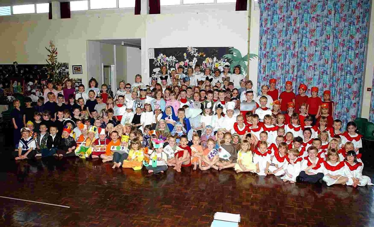Anton School Nativity 2005
