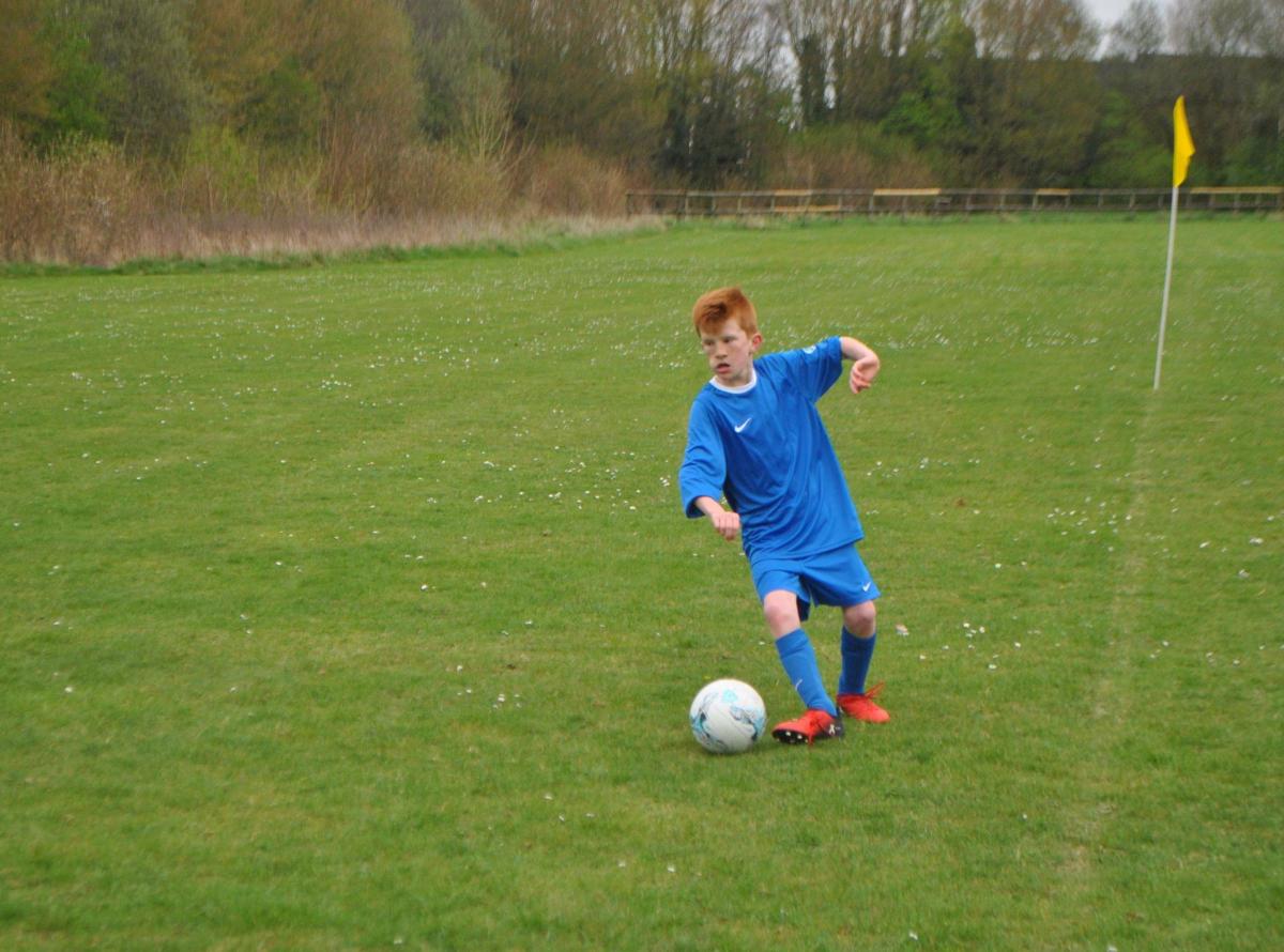 Andover Schools Football, Knock out CupTuesday, 4 April, 2017 Whitchurch (Maroon) vs St John the Baptist (Blue
