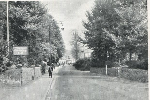 A photo from circa1937 of Western Road looking down towards Bridge Street, photographed by Edith Howard