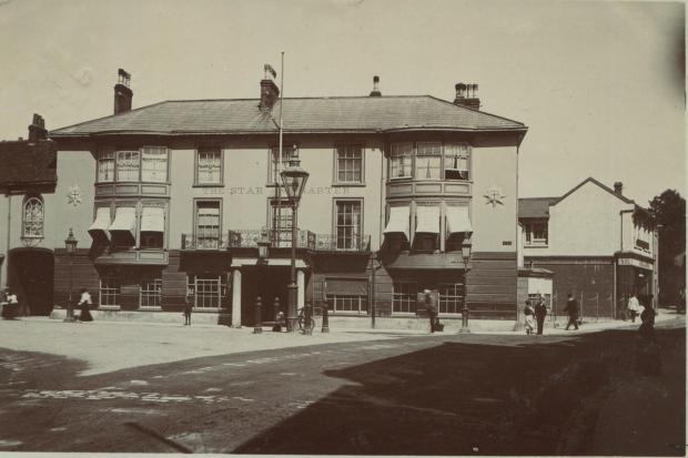 A postcard, produced by Cosser of Southampton and sent in 1905, showing the Star and Garter hotel