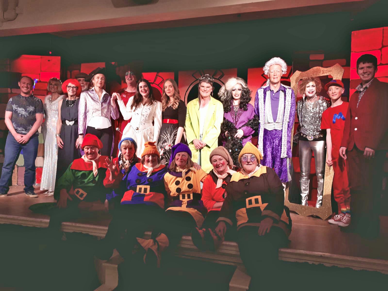 REVIEW: Snow White and The Seven Dwarfs in Kings Somborne - Vimarsana News