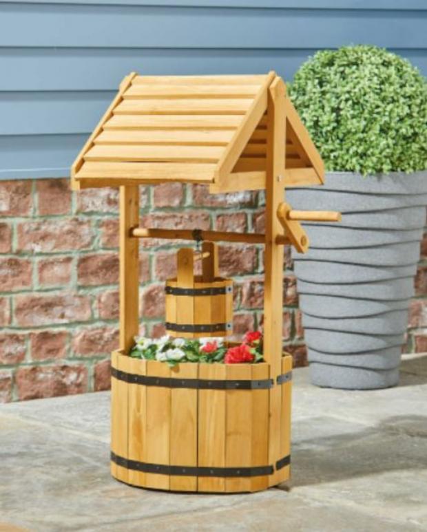 Andover Advertiser: Natural Wooden Wishing Well Planter (Aldi)