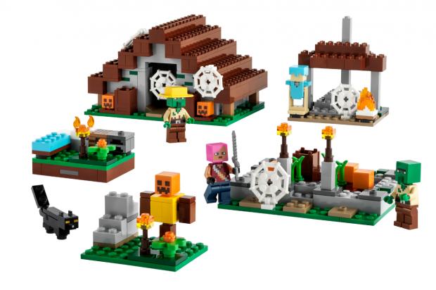 Andover Advertiser: LEGO® Minecraft® The Abandoned Village. Credit: LEGO