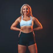 Leah Mansbridge, an online fitness coach.