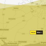 Met Office issues yellow weather warning as Storm Ciarán 45mph wind to hit Andover